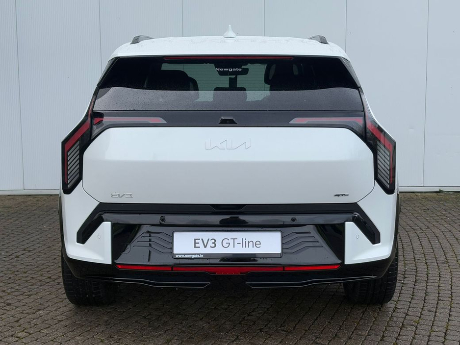 2026 Kia EV3 - image 6