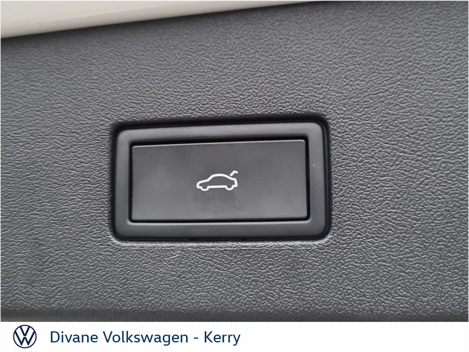 2025 Volkswagen Tayron R LINE 75 MARKET INTRODUCTION 1.5 TSI PLUG IN HYBRID 204BHP €59,950