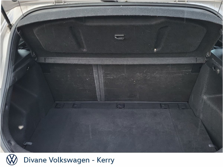 2016 Hyundai i30 1.4L Petrol Classic €8,750