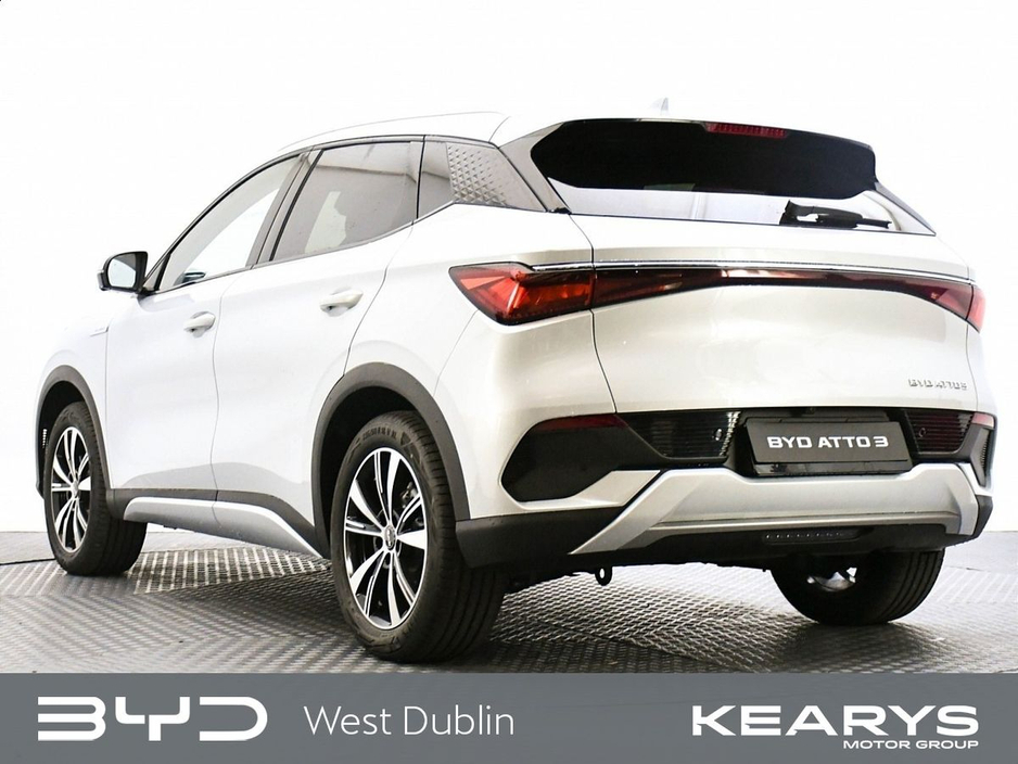 2025 BYD ATTO 3 - image 2