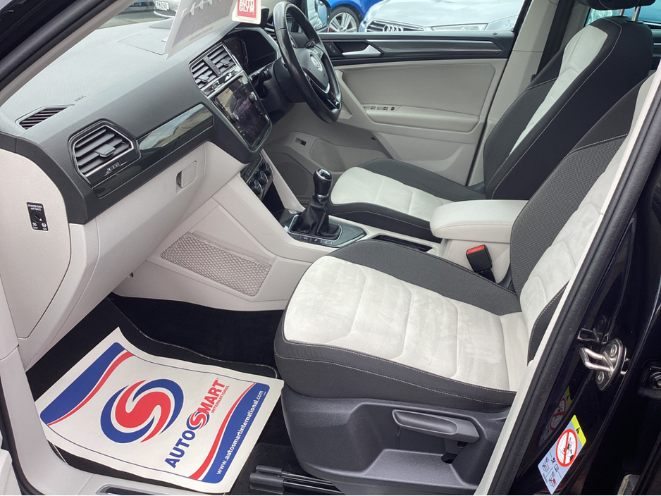 2019 Volkswagen Tiguan - image 17