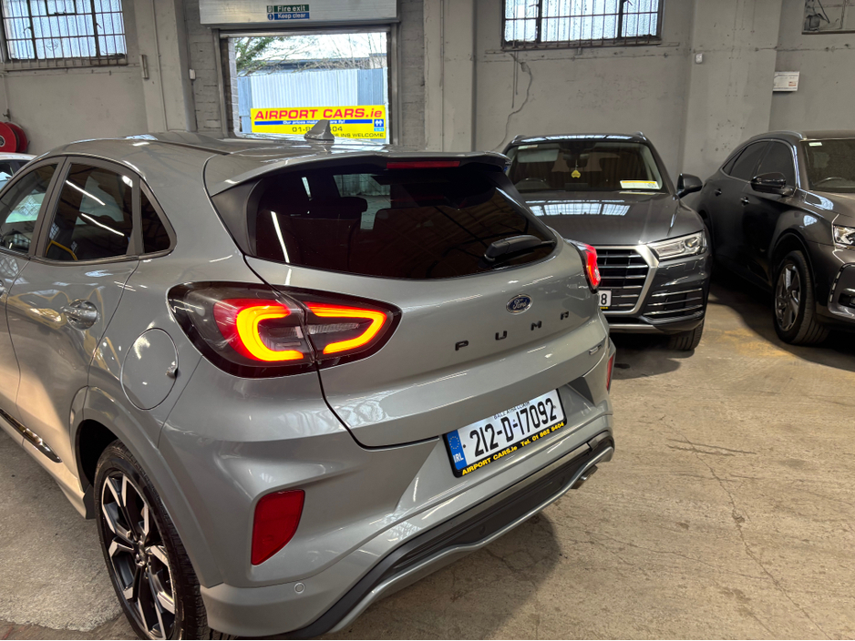 2021 Ford Puma - image 3