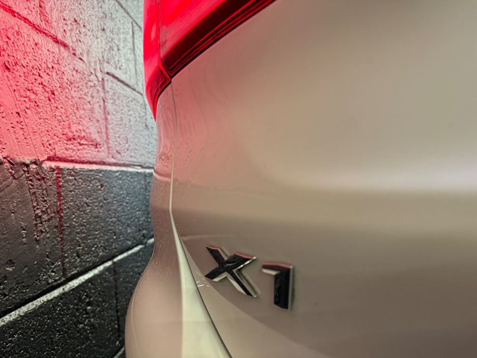 2020 BMW X1 - image 27