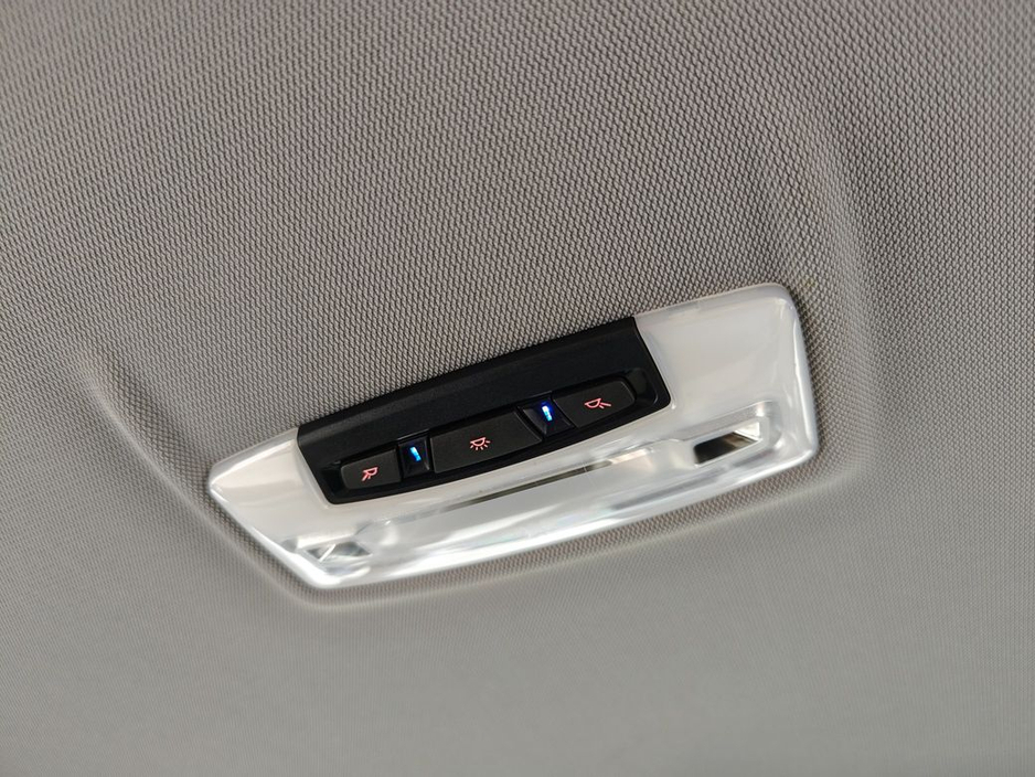 2017 BMW 1 Series - image 20