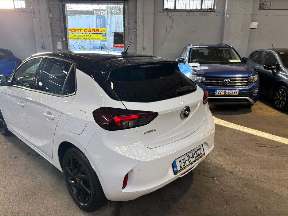 2023 Opel Corsa SPORT 1.2 75PS-PET-5SP 4DR €15,999