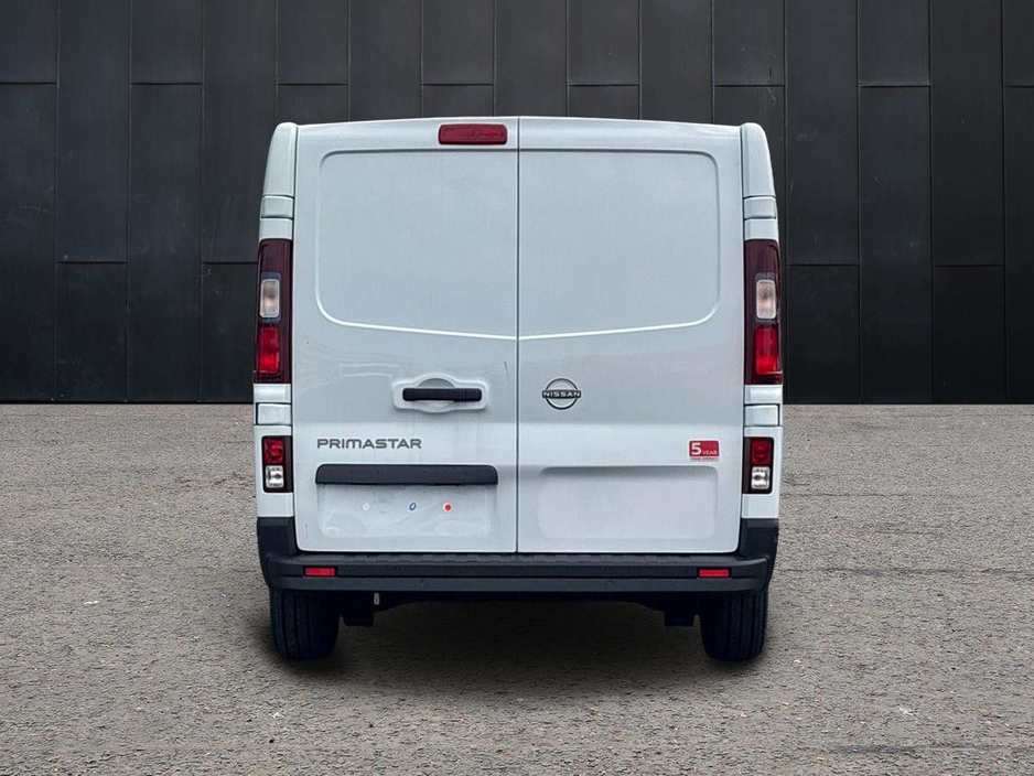 2026 Nissan Primastar - image 8