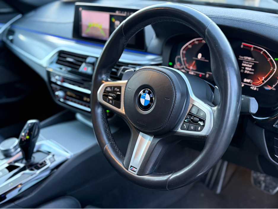 2020 BMW 5 Series 520D G30 M SPORT MHEV 4DR AUTO €32,950