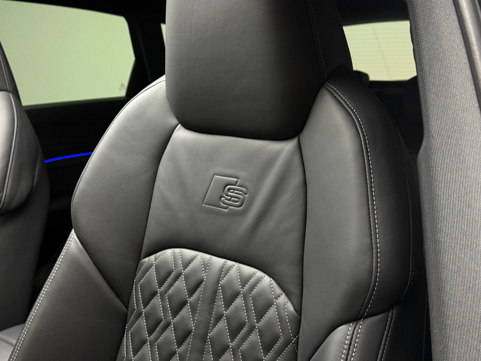 2023 Audi e-tron - image 20