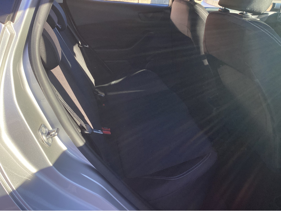2022 Ford Fiesta - image 12