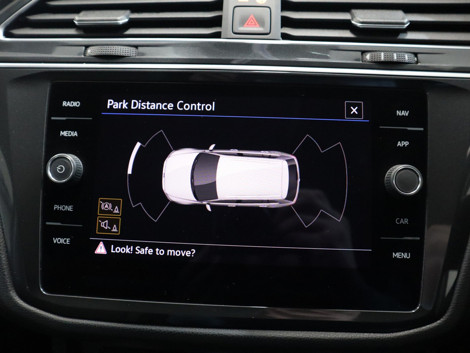 2022 Volkswagen Tiguan *98* LIFE TSI PHEV S-A DSG €29,700