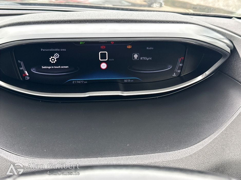 2018 Peugeot 5008 1.5HDI ACTIVE 7 Seater Model