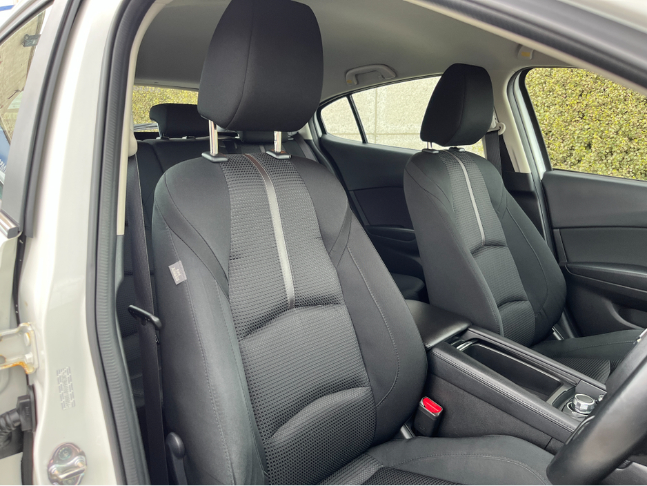 2017 Mazda Mazda3 - image 12