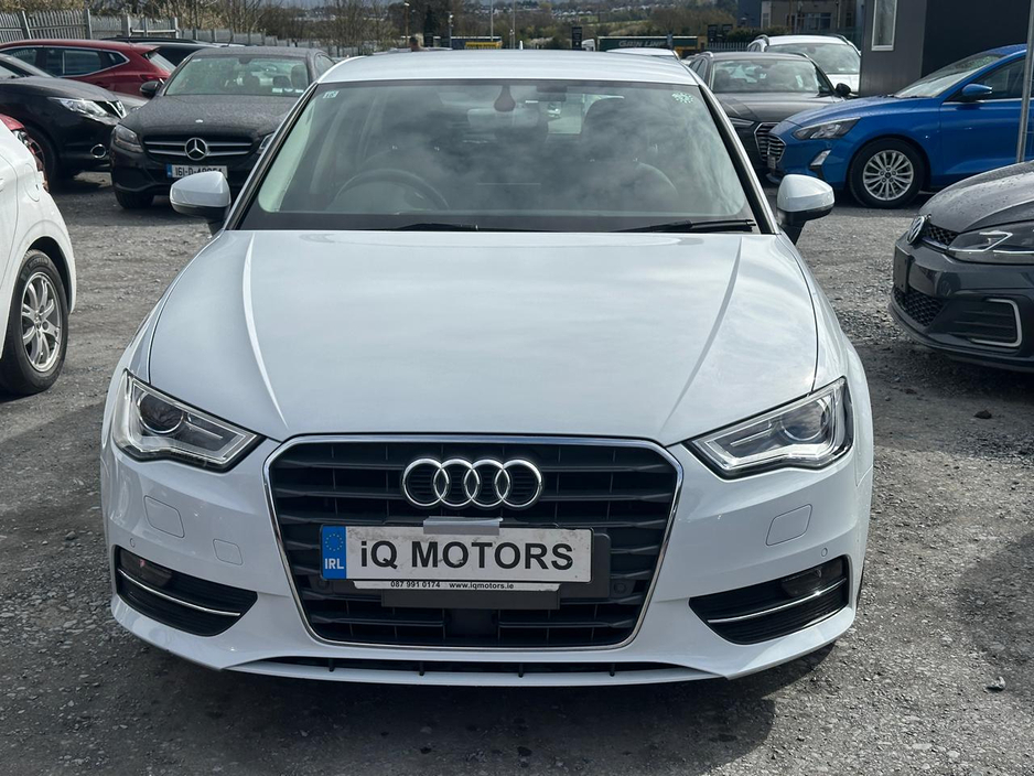2015 Audi A3 - image 2