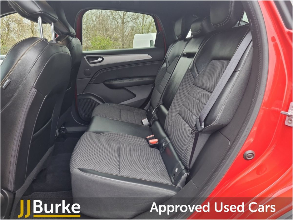 2024 Renault Arkana - image 10