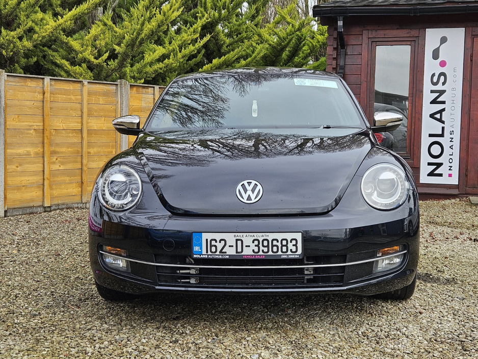 2016 Volkswagen Beetle - image 5