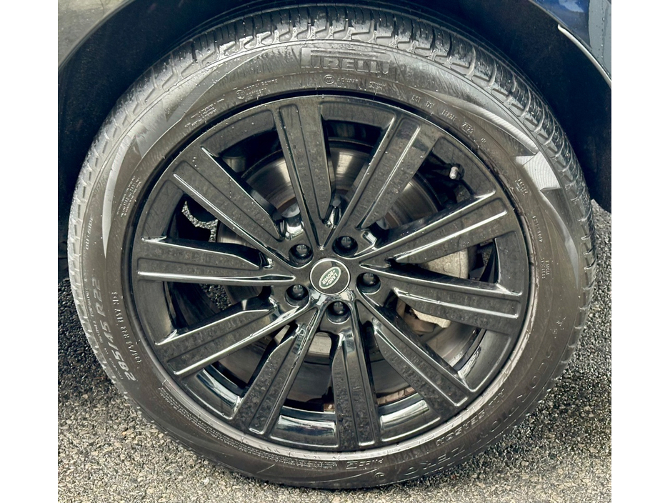 2023 Land Rover Range Rover - image 26