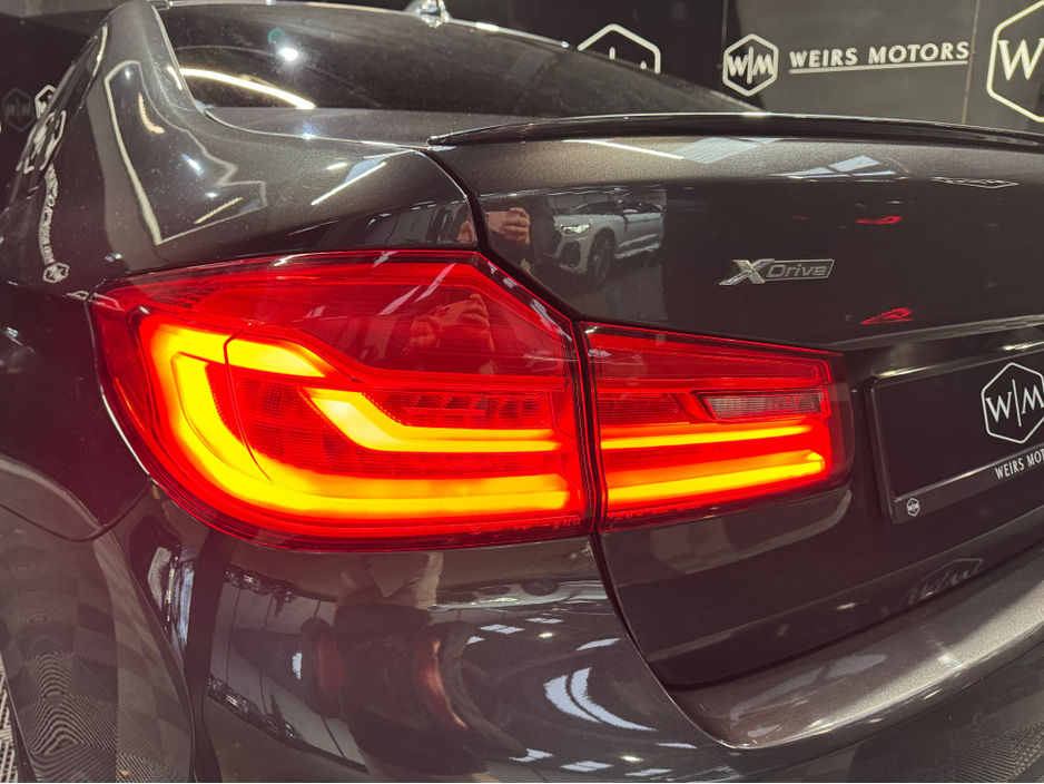 2019 BMW 5 Series 530E XDRIVE M SPORT PERFORMANCE 4DR A AUTO / HARMON KARDON / €25,950