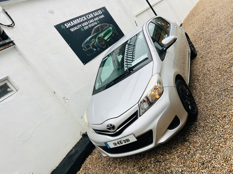 2012 Toyota Yaris 1.0 VVT-i 3Dr Luna €5,950
