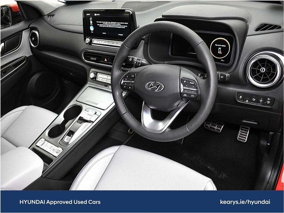 2023 Hyundai Kona EV Premium 64 kWh