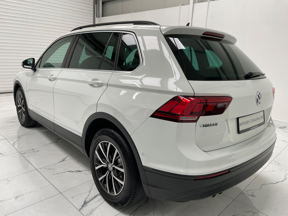 2020 Volkswagen Tiguan - image 8