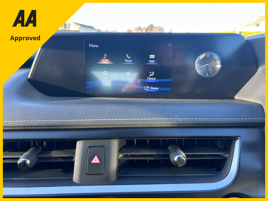 2020 Lexus UX 250 H 2020 LEXUS UX250h HYBRID DESIGN €22,950