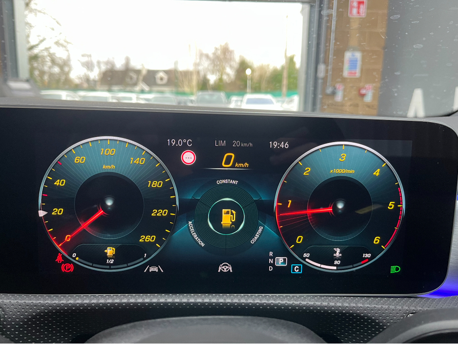 2019 Mercedes-Benz CLA Class - image 26