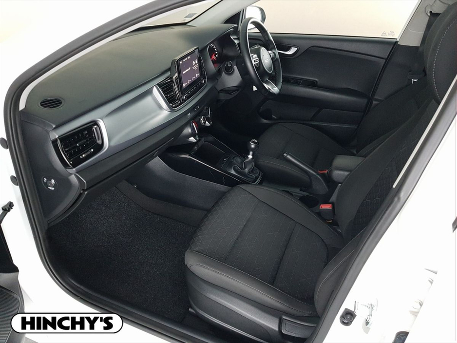 2023 Kia Rio - image 4