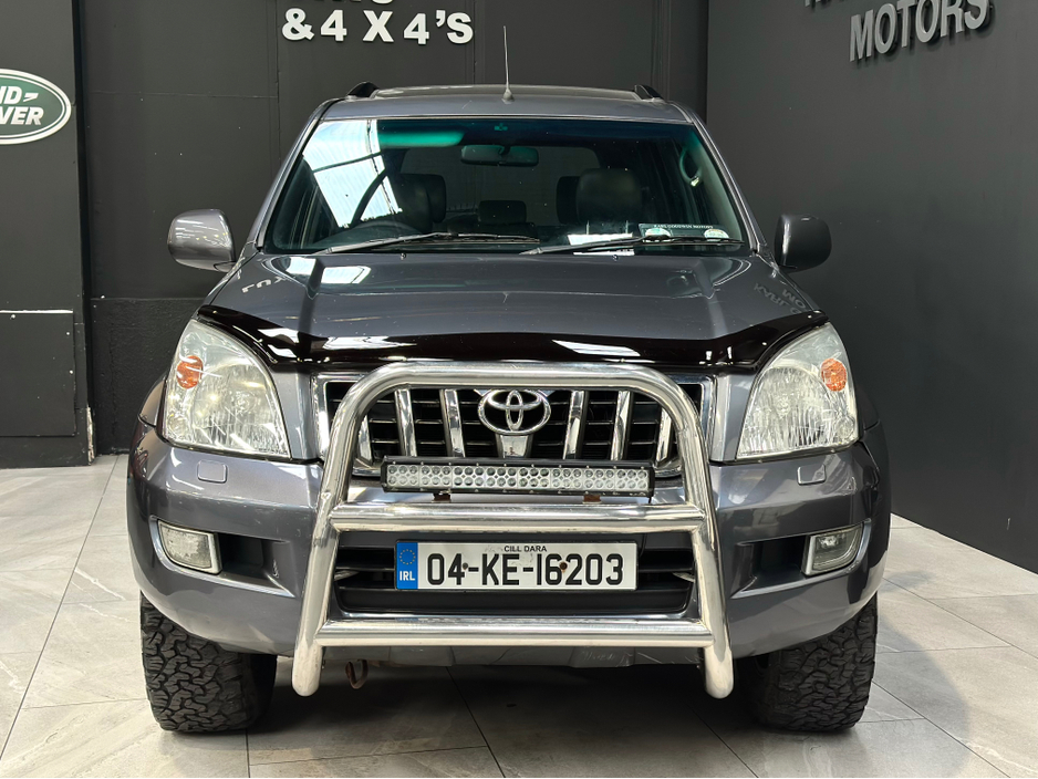 2004 Toyota Landcruiser - image 4