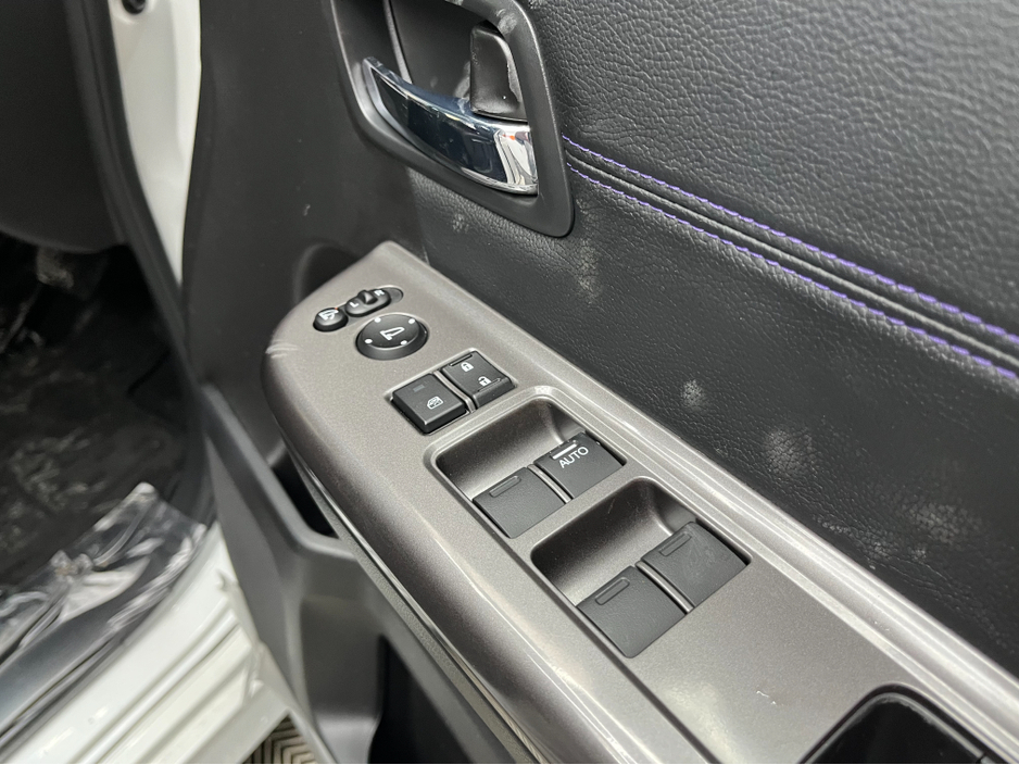 2020 Honda Stepwagon €29950 2020 HONDA STEPWAGON HEV EX G SENSING BLACK STYLE 2.0 AUTOMATIC / CRUISE CONTROL / AUTOMATIC DOORS / 7 SEATS €29,950