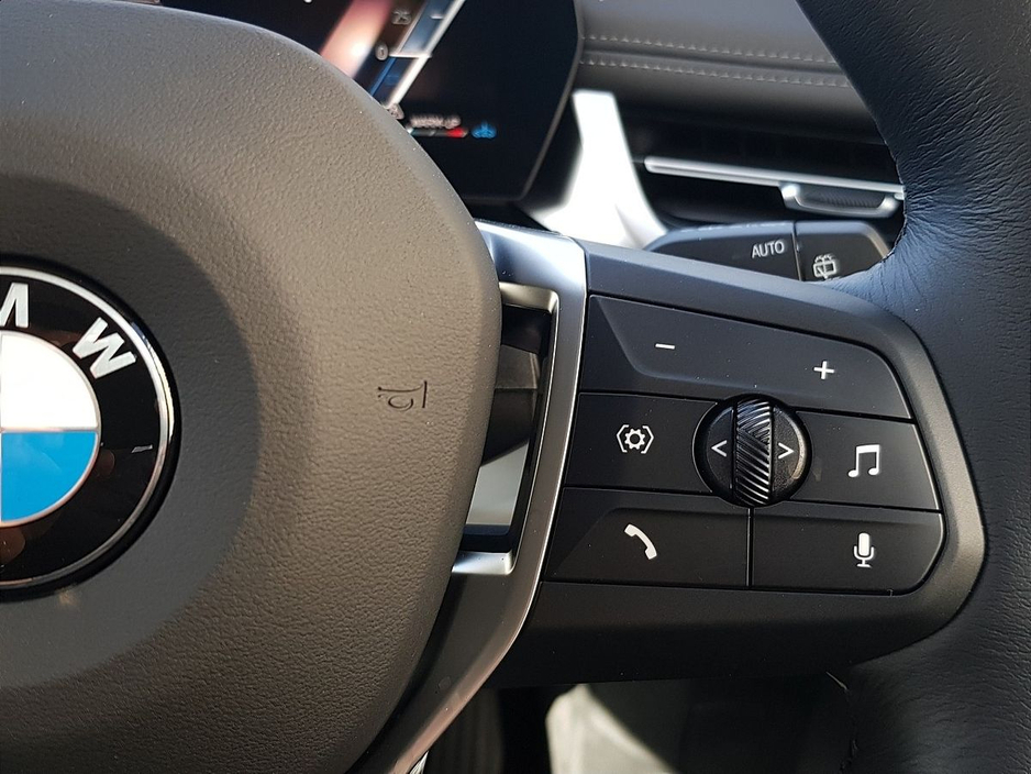 2026 BMW X1 - image 16