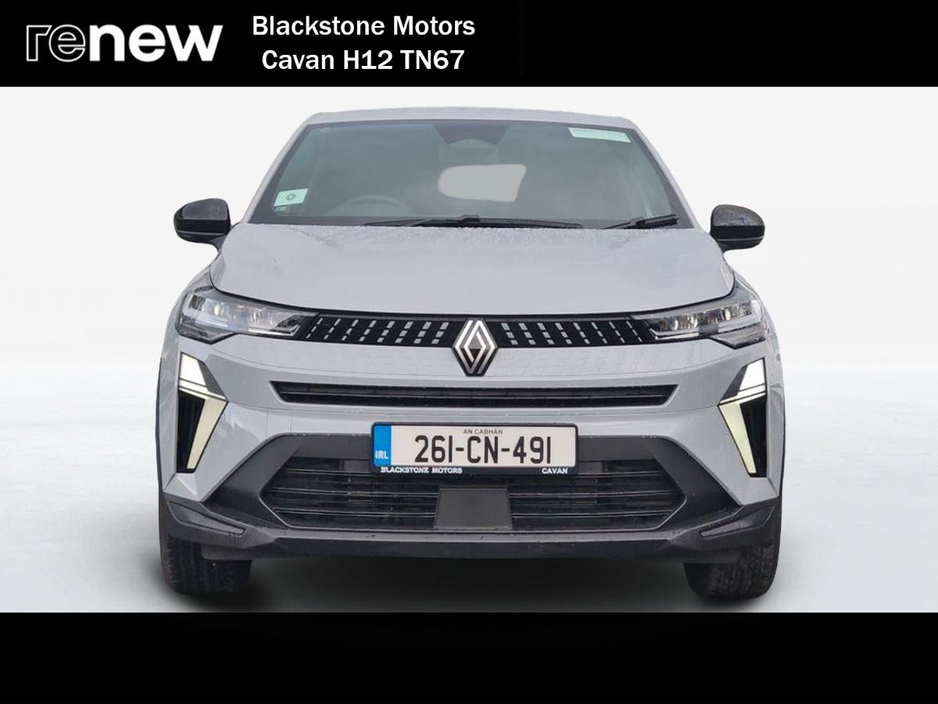 2026 Renault Captur - image 8