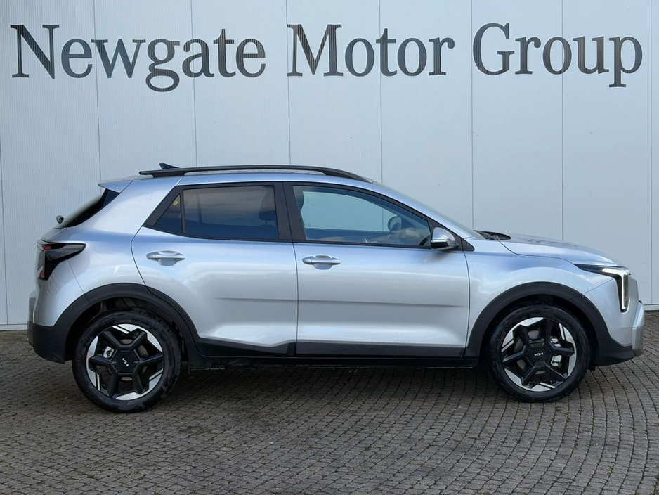 2026 Kia Stonic - image 4