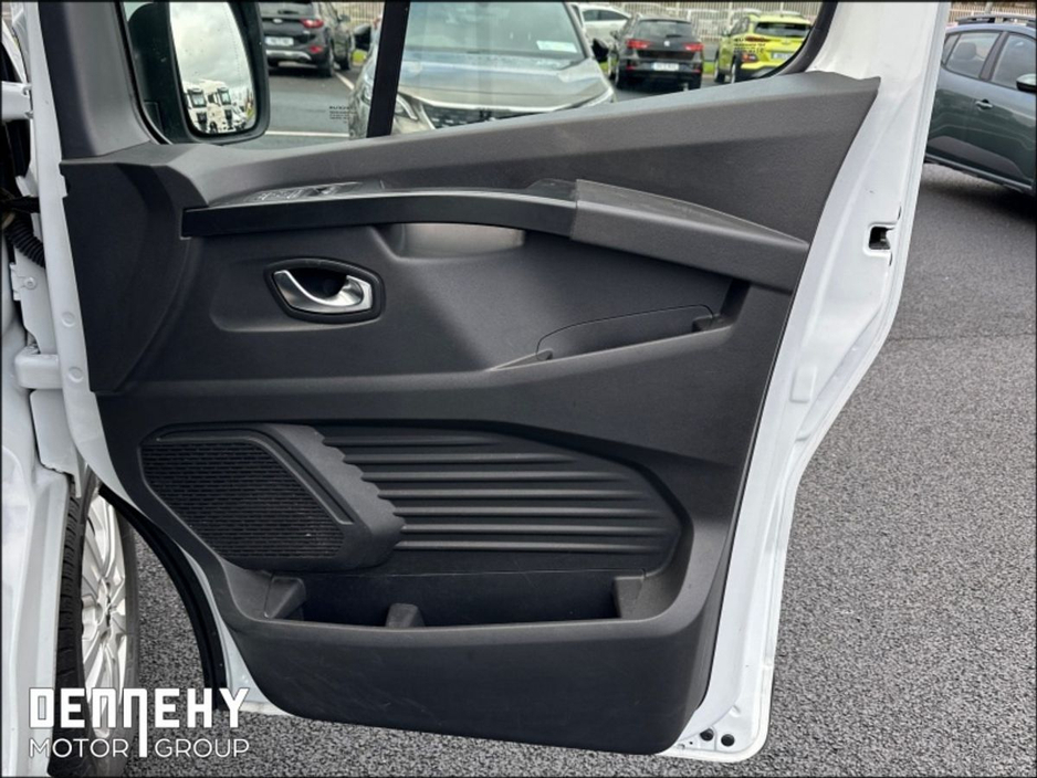 2023 Renault Trafic TRAFIC LL30 BLUE DCI 150 SPORT