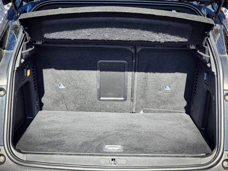 2023 Peugeot 3008 - image 16