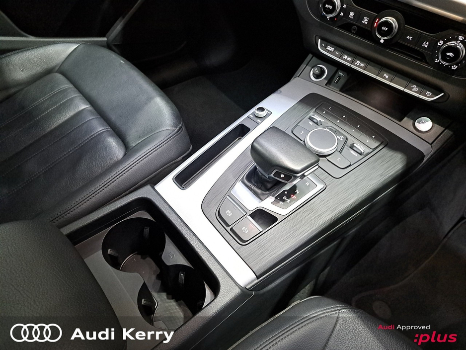 2020 Audi Q5 - image 18