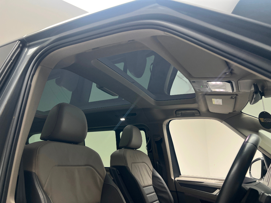 2023 Volkswagen Multivan STYLE 1.4 PHEV DSG *7 SEATER* €62,990