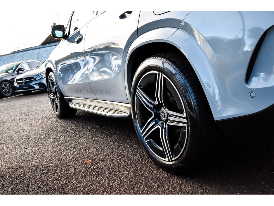 2024 Mercedes-Benz GLE Class 350de AMG 4Matic Pan Roof €98,850