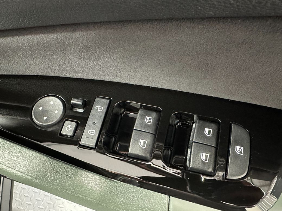 2026 Kia Sportage - image 21