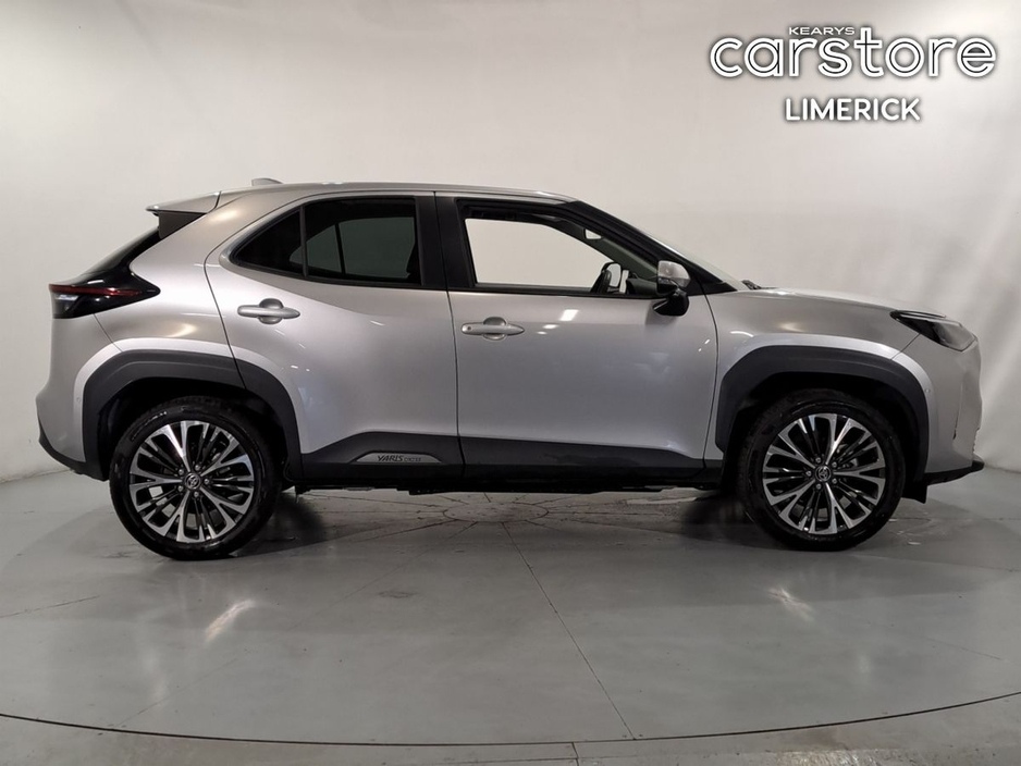2021 Toyota Yaris Cross 1.5 HYBRID €25,880