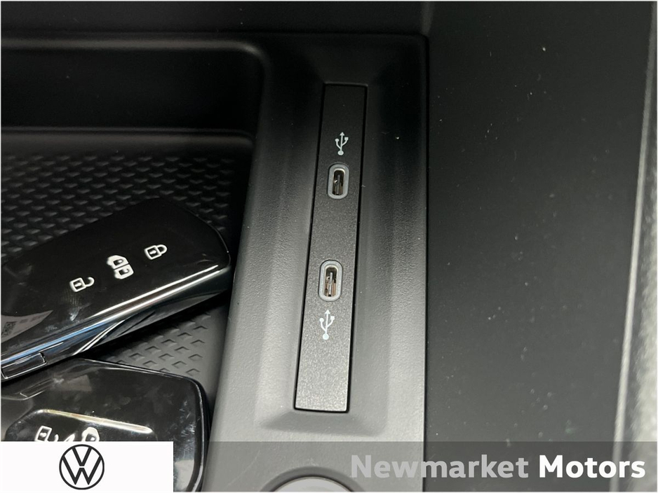 2026 Volkswagen Caddy - image 7