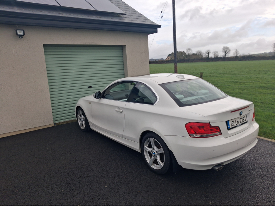 2013 BMW 1 Series D E82 EXCLUSIVE EDITION 2DR A SE 5DR AUTO €8,950