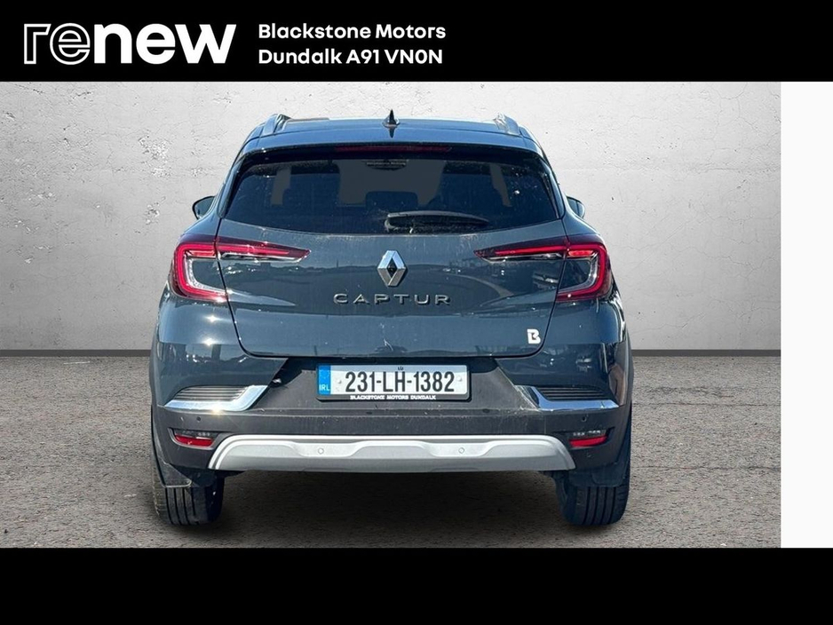 2023 Renault Captur - image 10