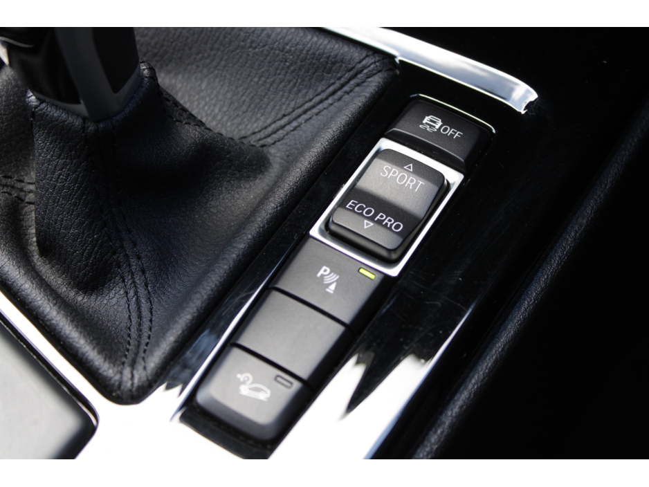 2019 BMW X2 - image 17