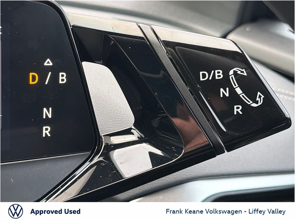 2023 Volkswagen ID.4 52KWH STYLE 148HP *PANORAMIC GLASS ROOF* *REAR VIEW CAMERA* *GRENADILLA BLACK METALLIC* *IQ HEADLIGHTS* *PCP FINANCE AVAILABLE* €27,495