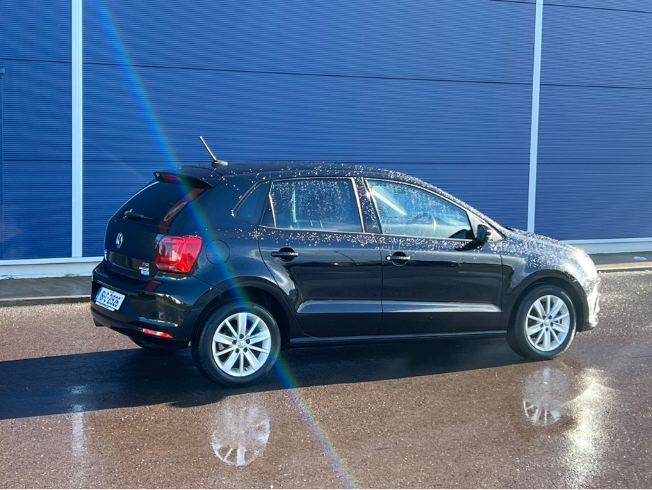 2016 Volkswagen Polo 1.2 TSI Automatic DSG high spec €13,495
