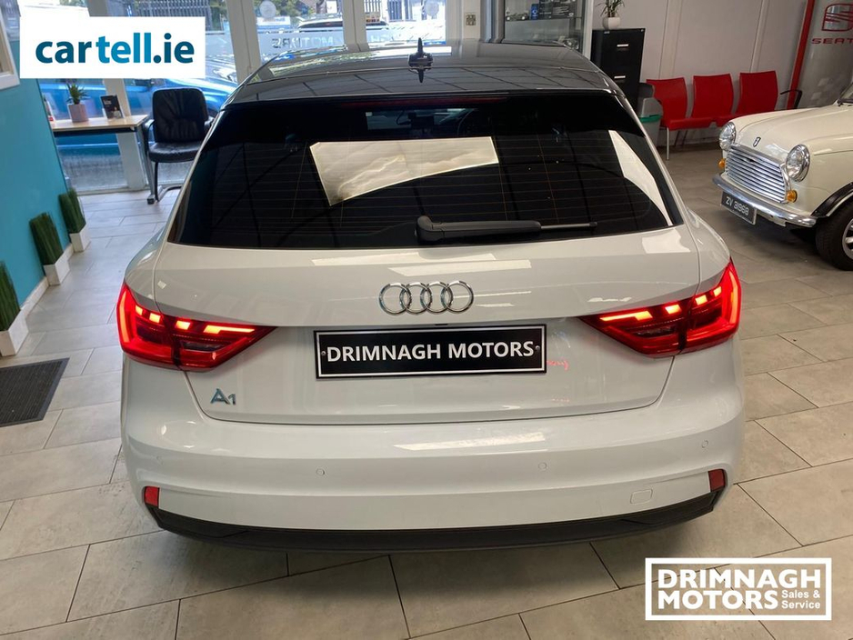 2021 Audi A1 - image 8