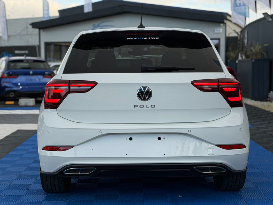 2022 Volkswagen Polo - image 4