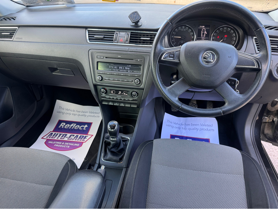 2013 Skoda Rapid - image 6