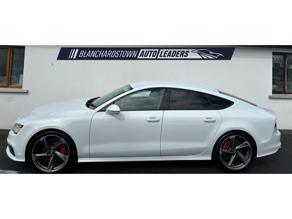 2014 Audi A7 - image 2