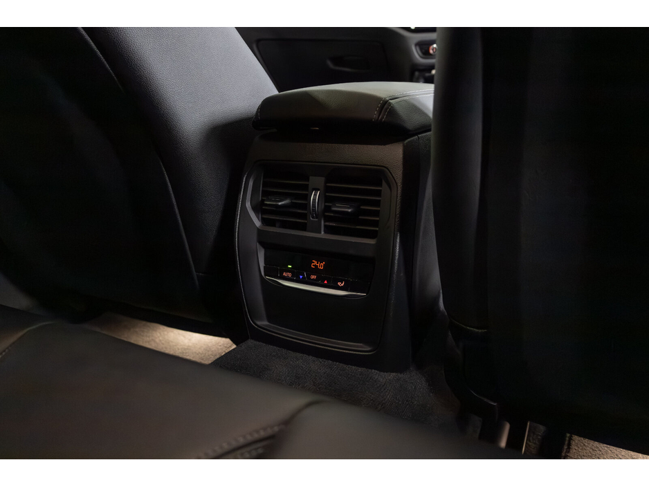 2023 BMW i4 eDrive40 Sport €34,950